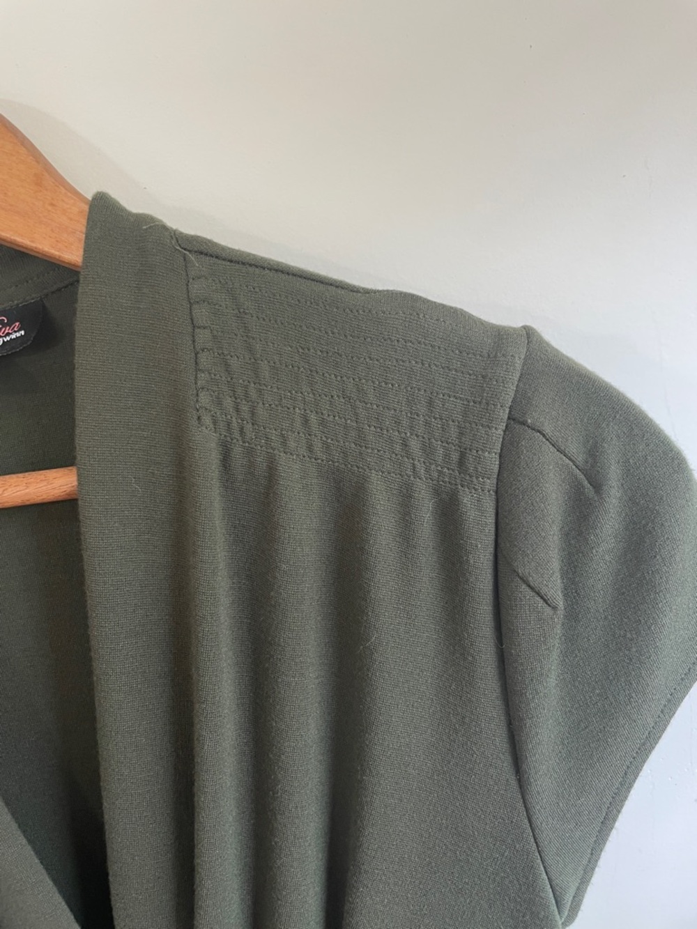 Trashy Diva by Candace Gwinn Olive Green V-Neck Cap Sleeve Midi Jenny Dress Sz 4 - Picture 7 of 12